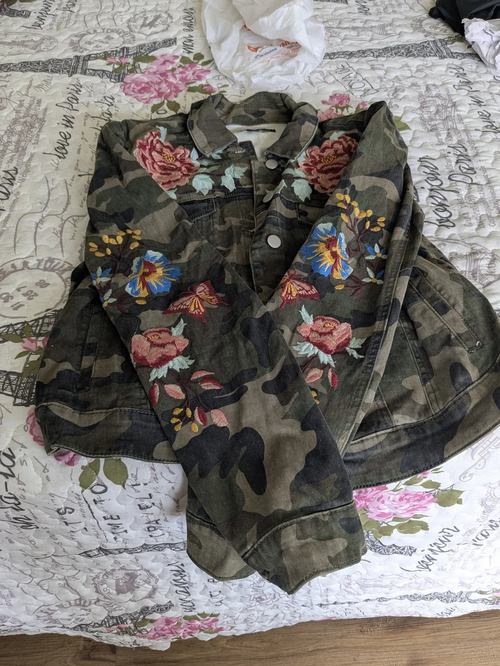 Boston Proper Women's Camo Embroidered Floral Jacket - Green - Picture 3 of 4